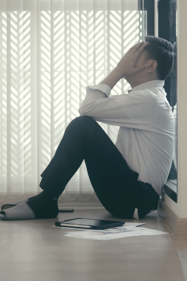 COMO OS SÓCIOS SE TORNAM RESPONSÁVEIS POR PREJUÍZOS DA EMPRESA 